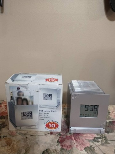 Sveglia lcd luce giorno - lcd,,